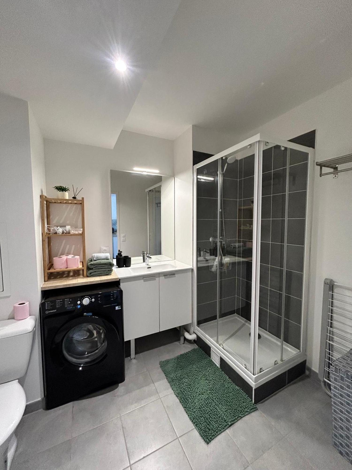 Elegant Minimaliste Entre Paris Et Apartment *